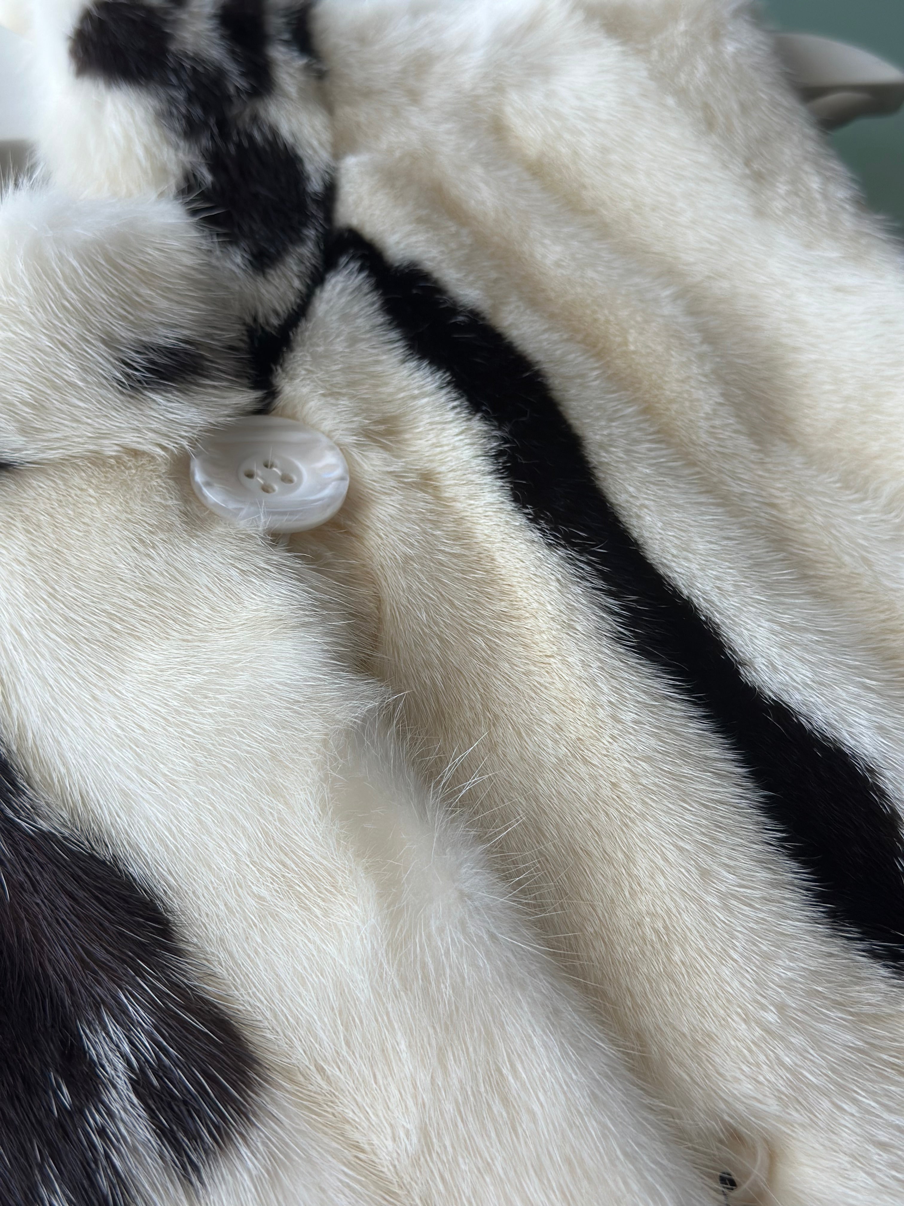 White Black Mink Stamp Fur Vest