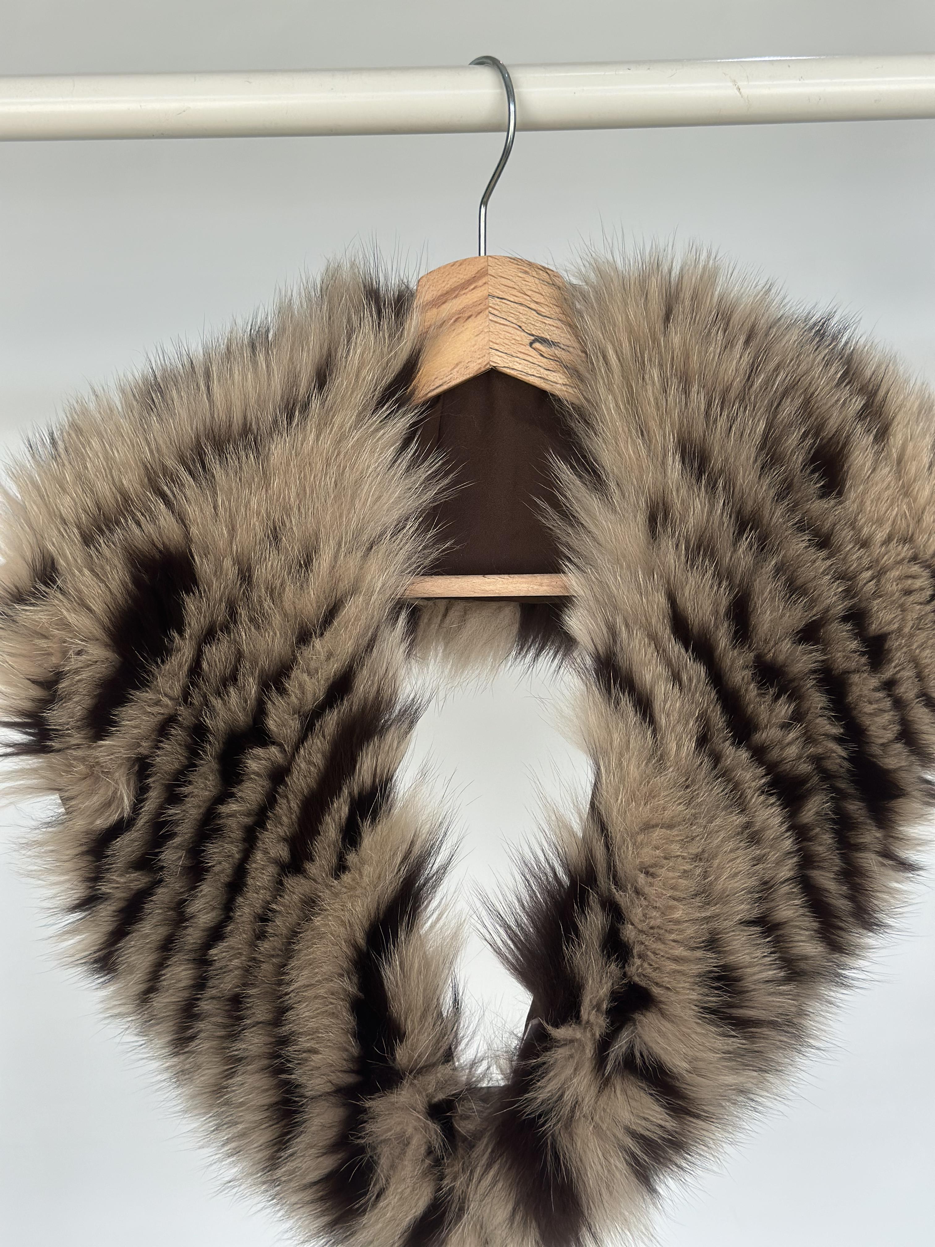 Beige Fox Fur Collar With Striped Design