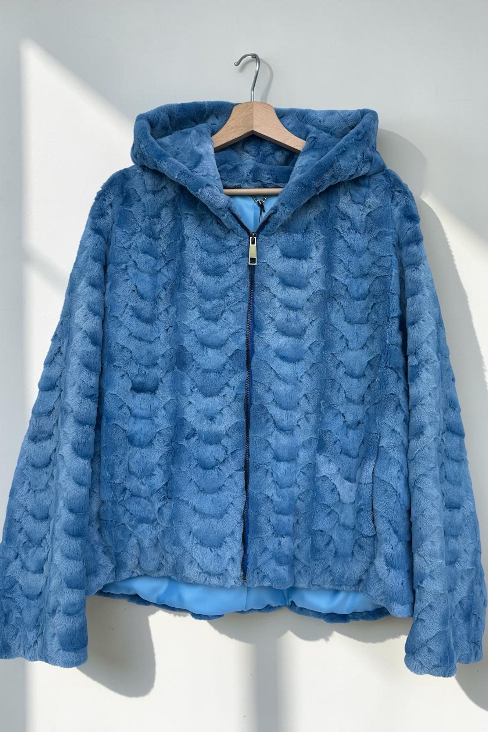 Blue Mink Pieces Short Jacket With Hood