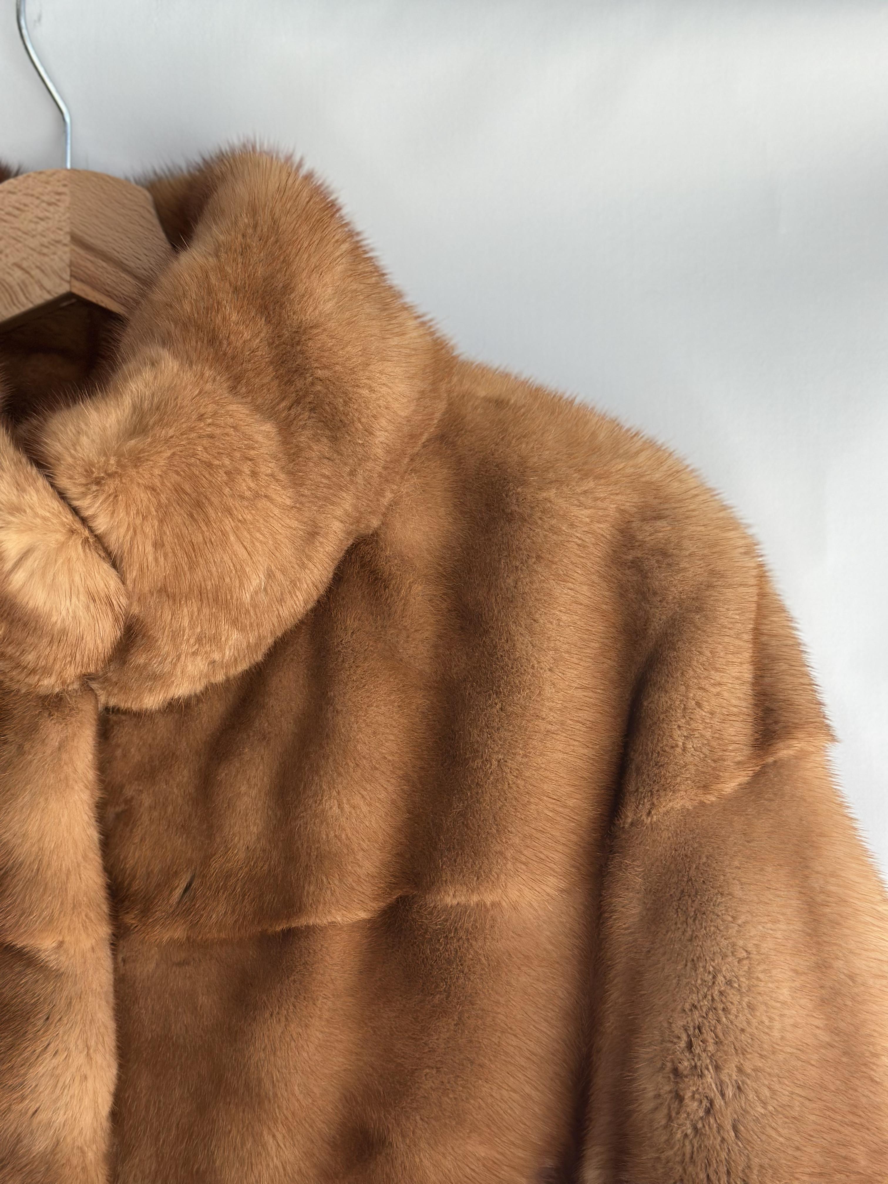 Brown Mink Short Jacket With Stand-up Collar