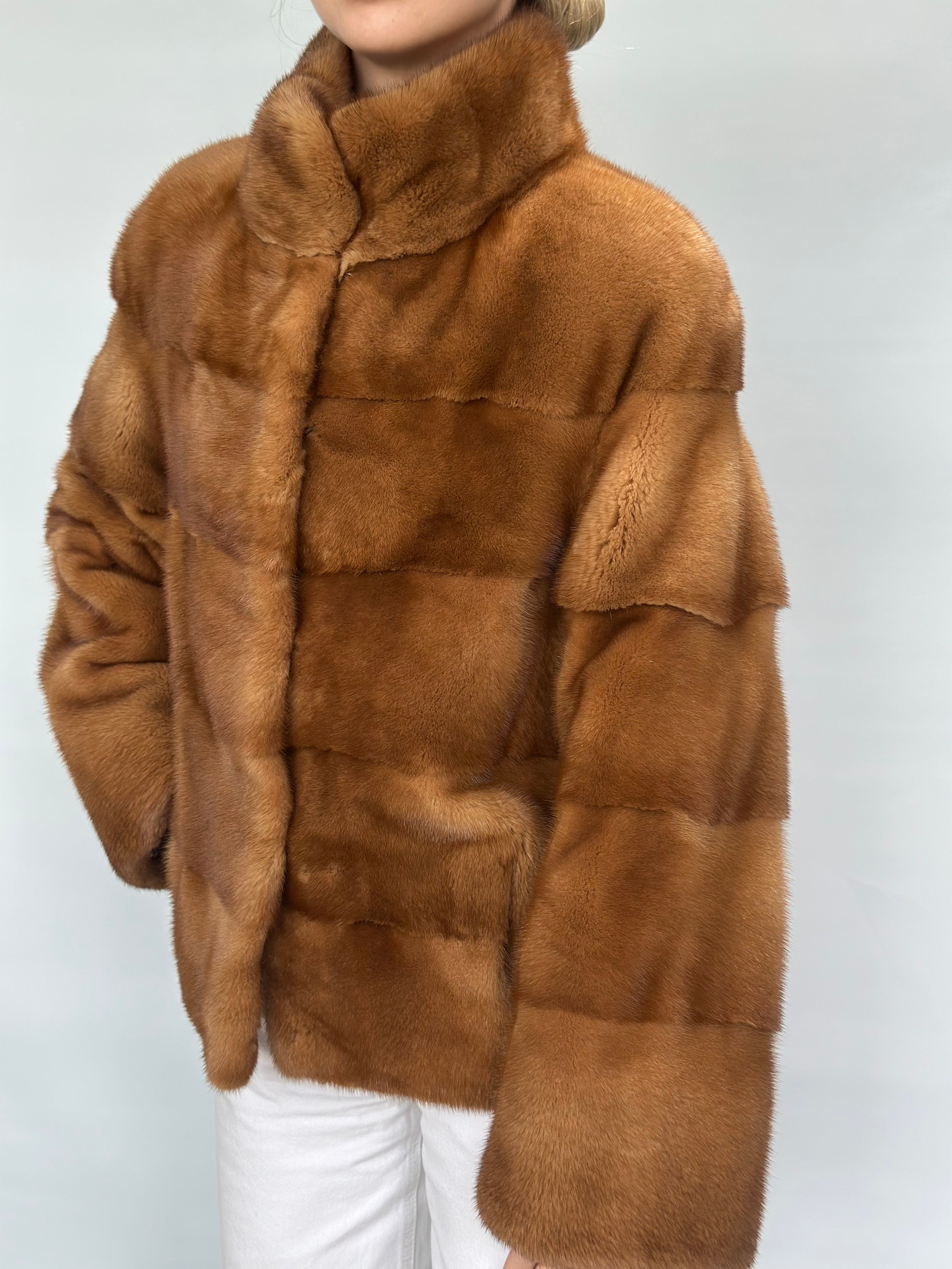 Brown Mink Short Jacket With Stand-up Collar