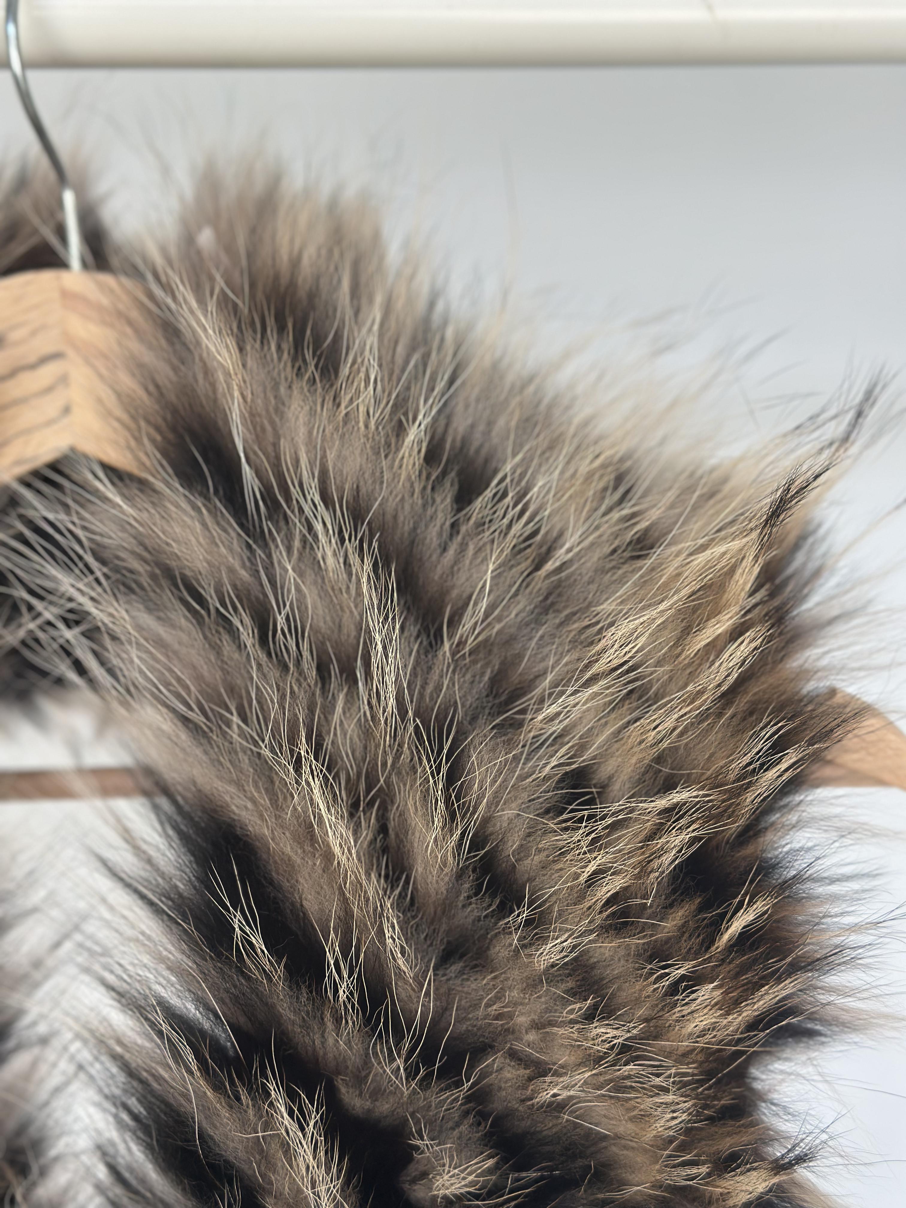 Large Beige to Black Raccoon Fur Collar With Striped Design