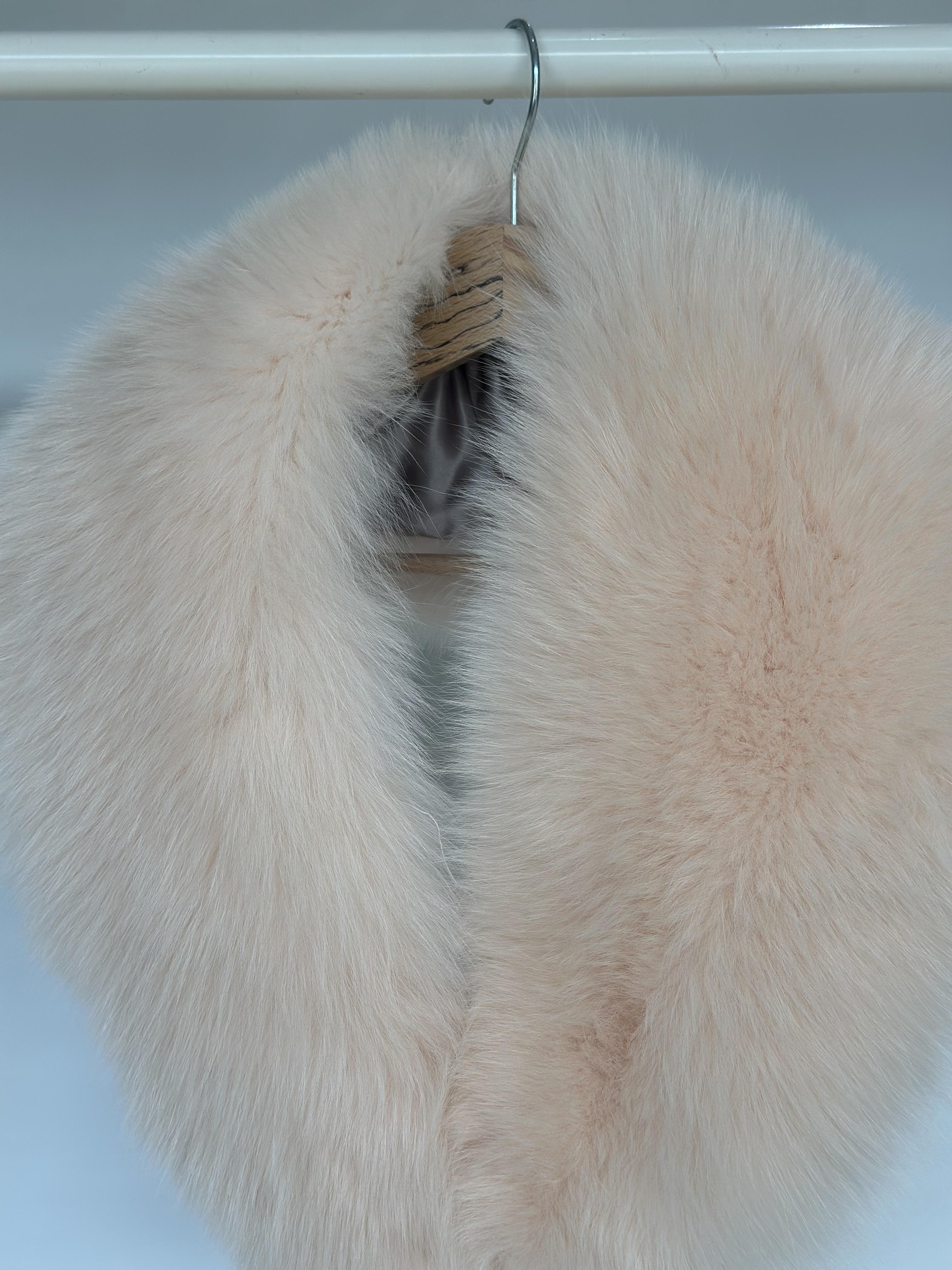 Large Blush Fox Fur Collar