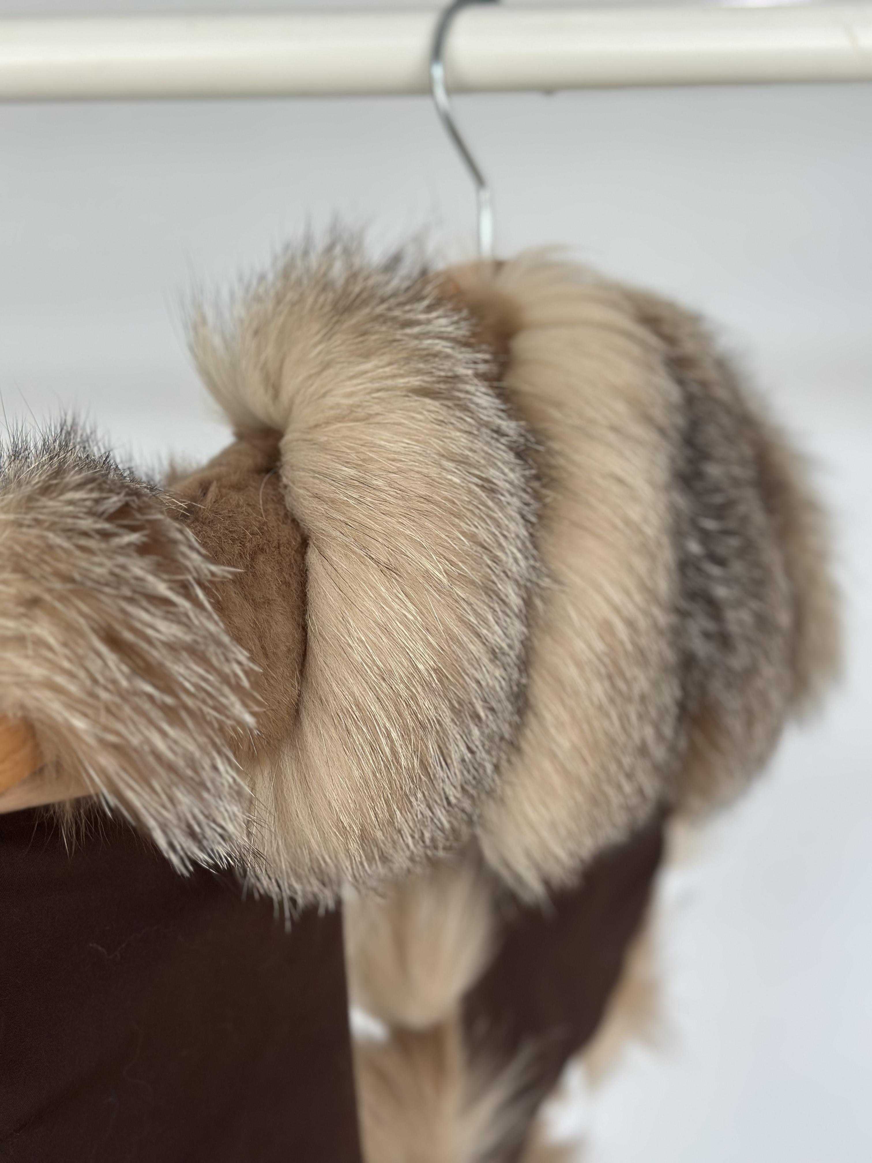 Tan Fox Fur Collar With Fur Stripe Trim